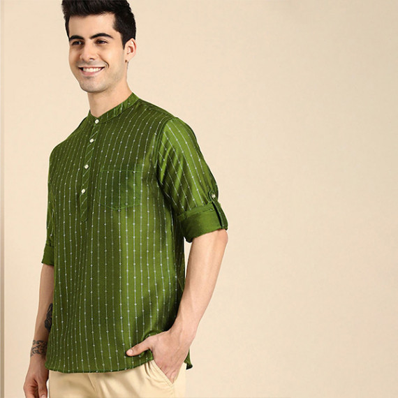 https://www.goldensgrove.in/products/men-olive-green-gold-toned-ethnic-motifs-woven-design-kurta