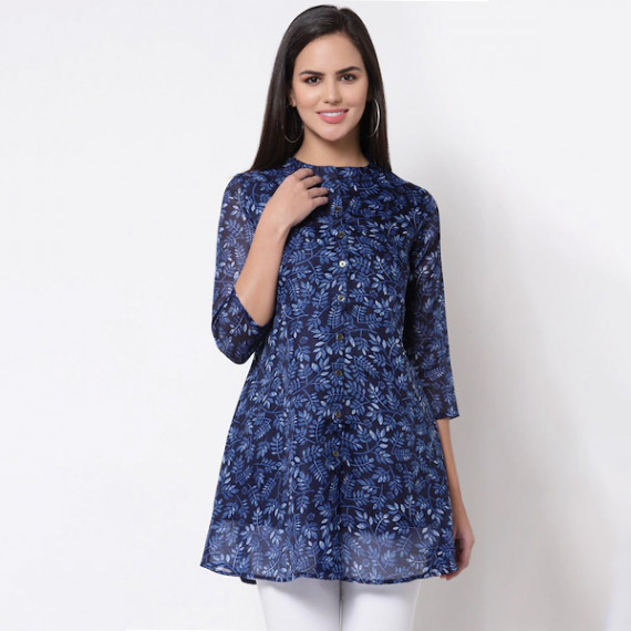 https://www.goldensgrove.in/products/blue-printed-tunic