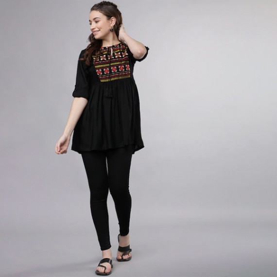 https://www.goldensgrove.in/products/women-black-solid-tunic