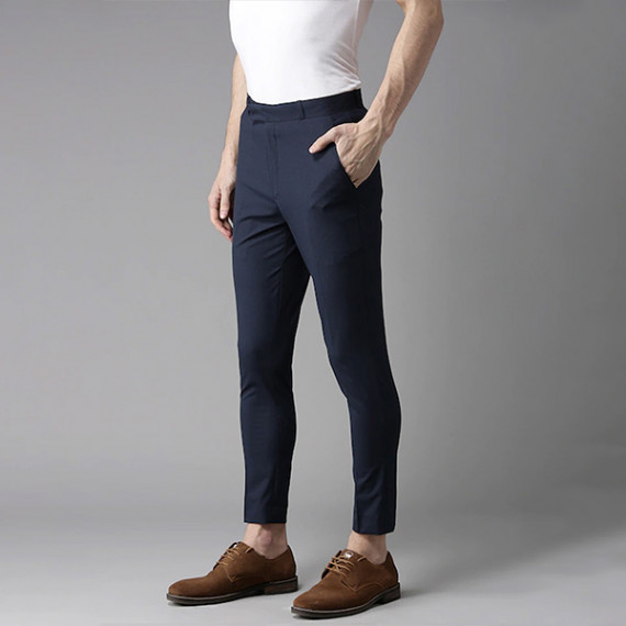 https://www.goldensgrove.in/products/men-navy-blue-tapered-fit-trousers