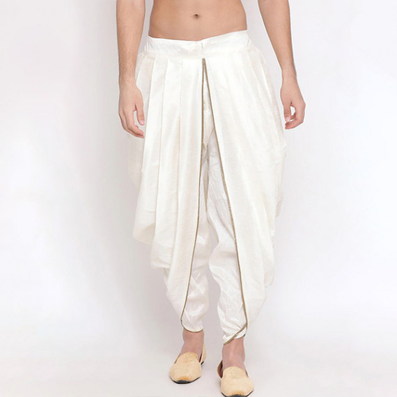 https://www.goldensgrove.in/products/men-white-solid-dhoti