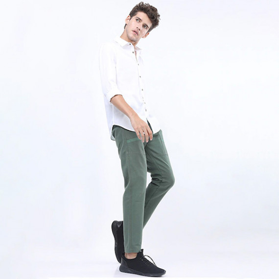 https://www.goldensgrove.in/products/men-green-cargos-trousers