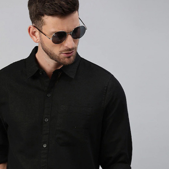 https://www.goldensgrove.in/products/men-black-slim-fit-cotton-casual-shirt