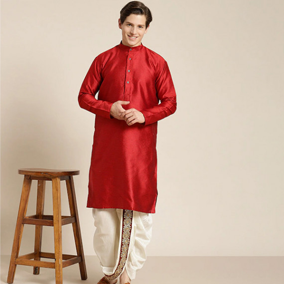 https://www.goldensgrove.in/products/mens-cream-coloured-pure-cotton-double-layer-dhoti-gold-zari-border
